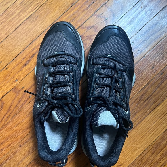 [SOLD] Adidas Terrex AX3 Women’s Hiking Shoes - Picture 2 of 3